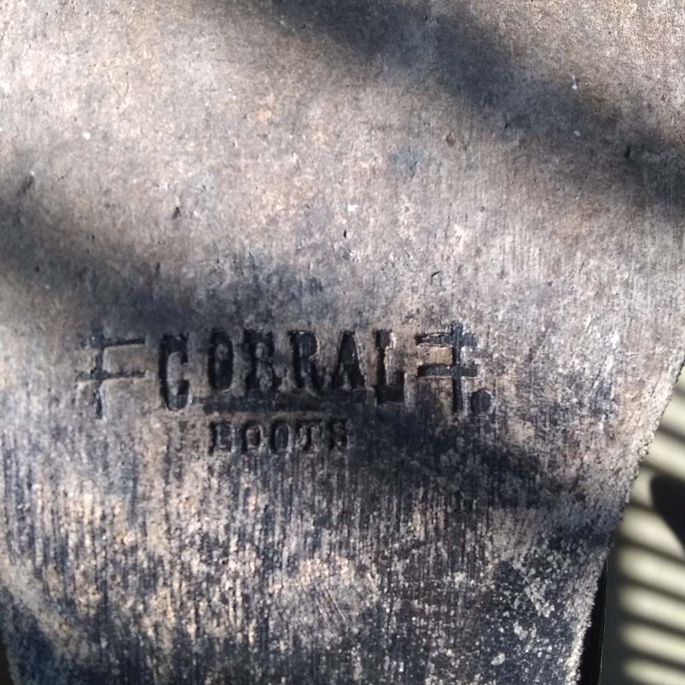 Boots - Picture 2 of 4